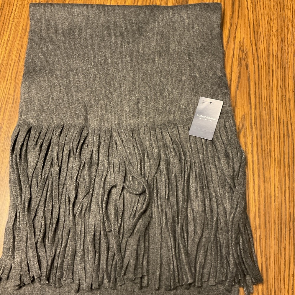 Lucky Brand Dark Grey Heather 84x15‎ Fringe thick Scarf- NWT